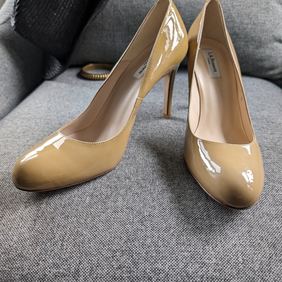 L.K. Bennett Heels 🔥 - Picture 4 of 12